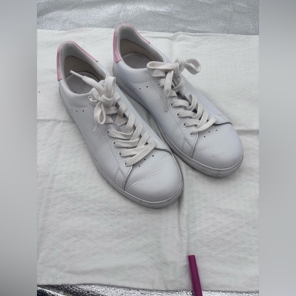Tory Burch Shoes - Tory Burch Howell Court Sneakers in Titanium White/Petunia Size 10M